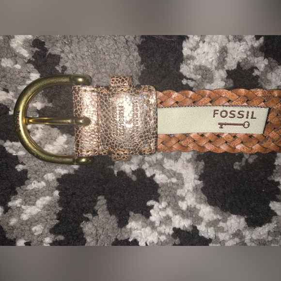 Gold braided Fossil belt. - Picture 2 of 5
